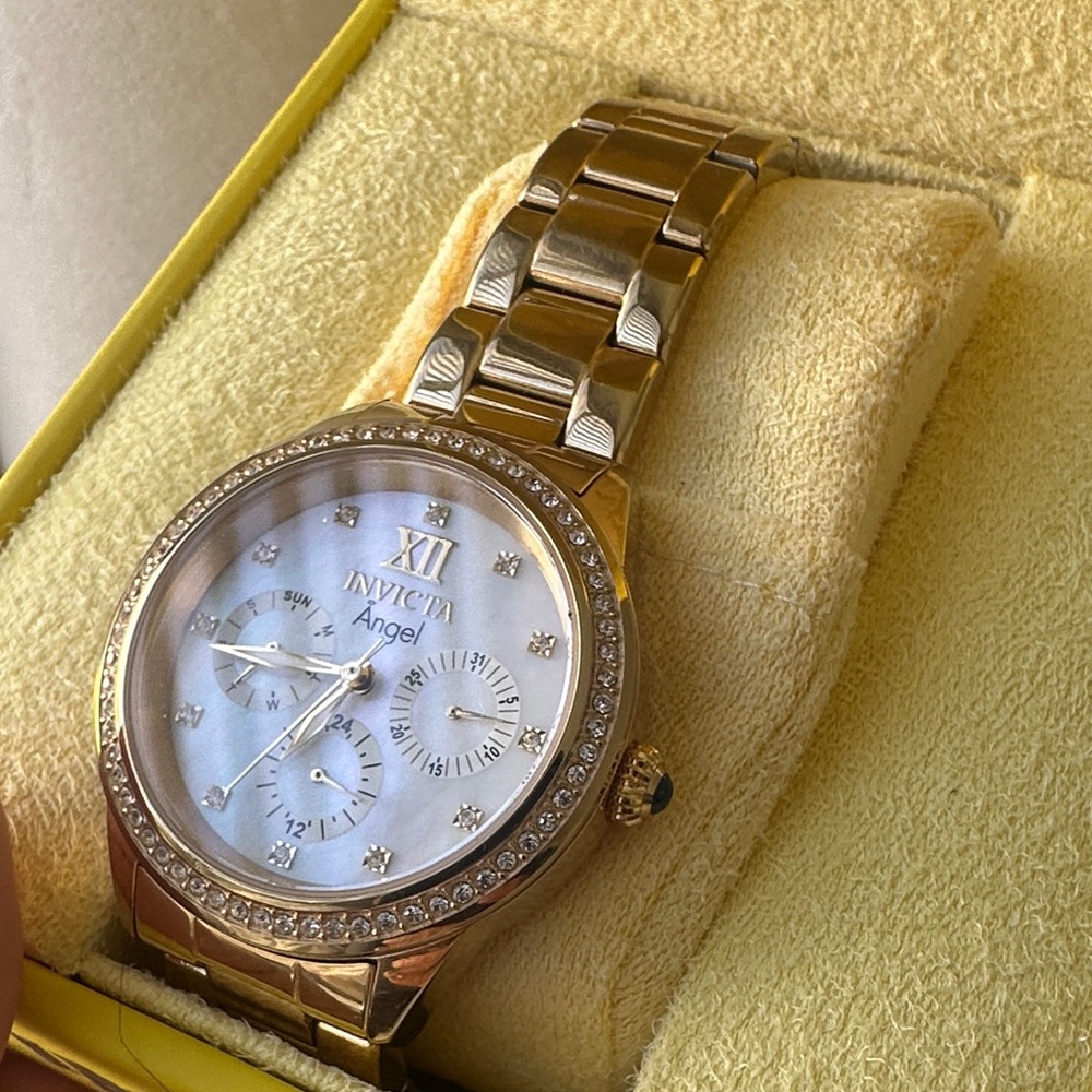 Invicta Gold madre perla